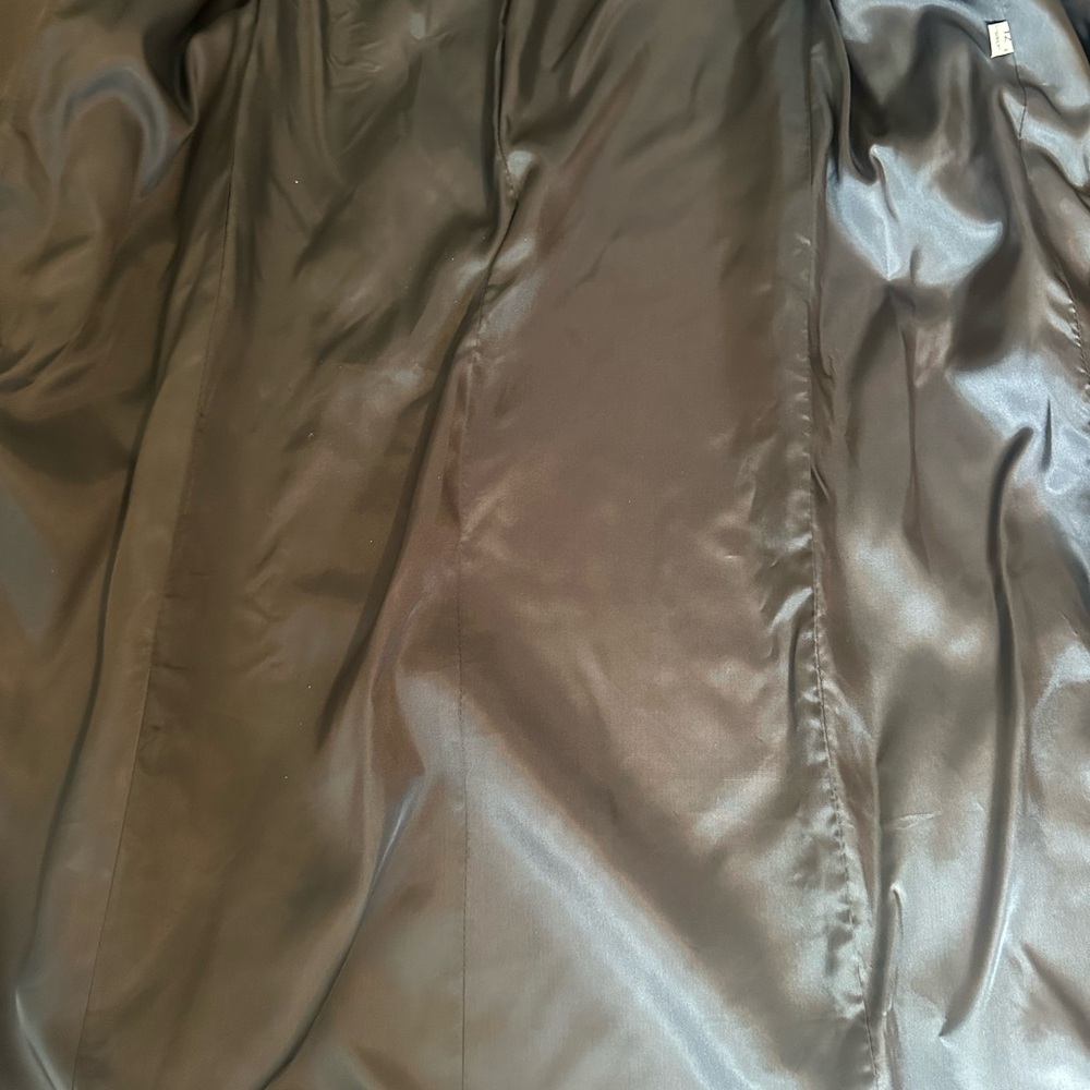 Chic Black Double-Breasted Coat - image 3